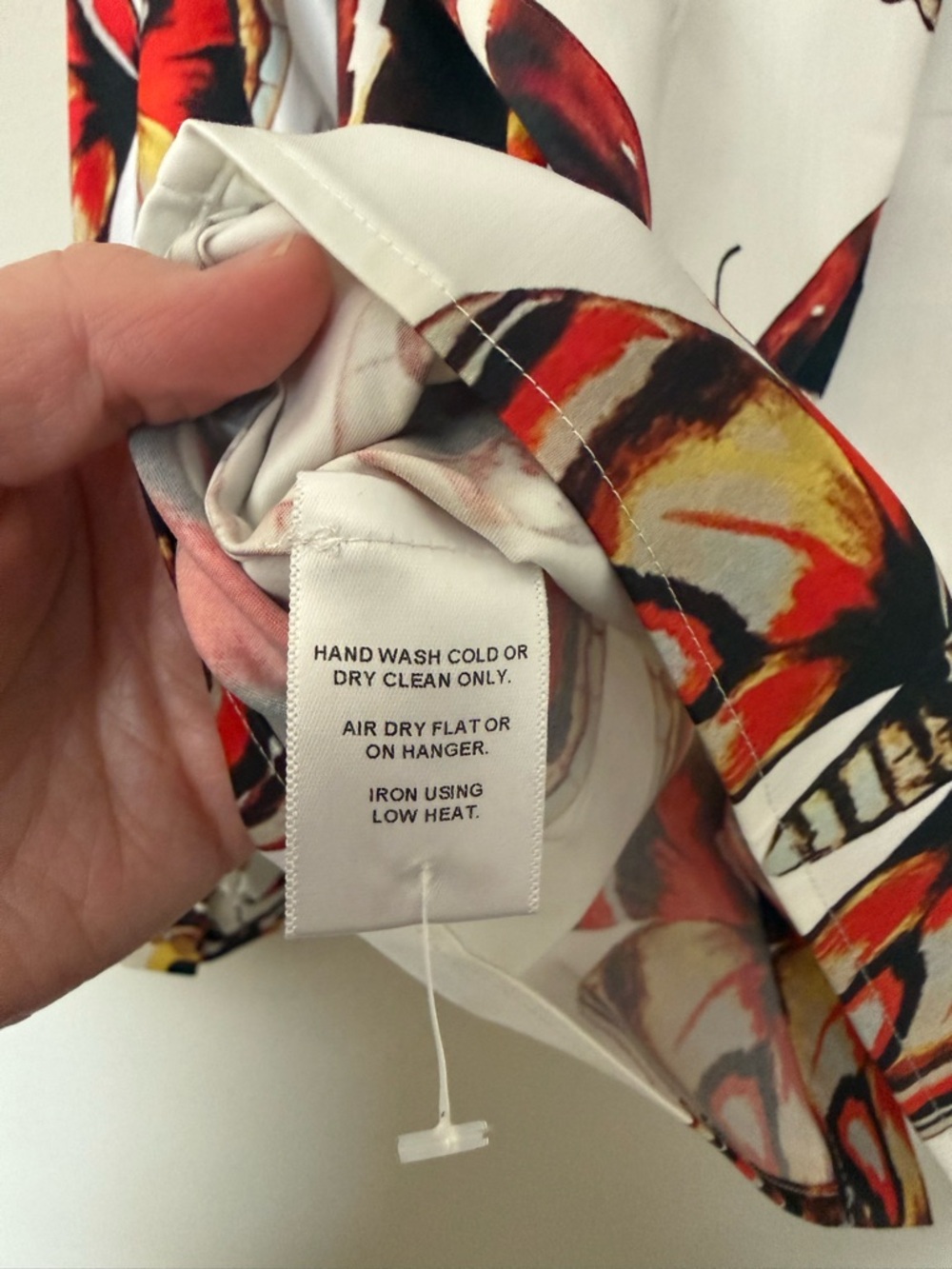 🦋 Rare Meghan Fabulous “Art to Wear” Button Down Print Blouse Size XS - Picture 7 of 7